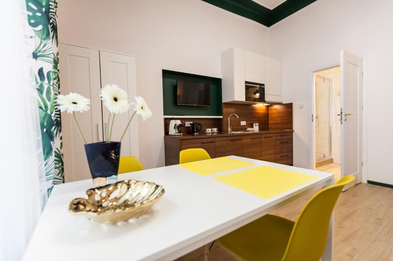 Vintage Senacka Apartaments Красков Екстериор снимка